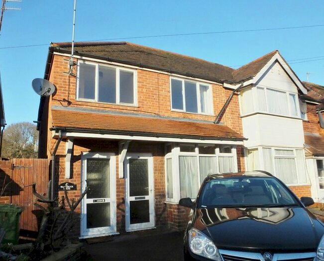 2 Bedroom Flat To Rent In Mill End, Kenilworth, CV8