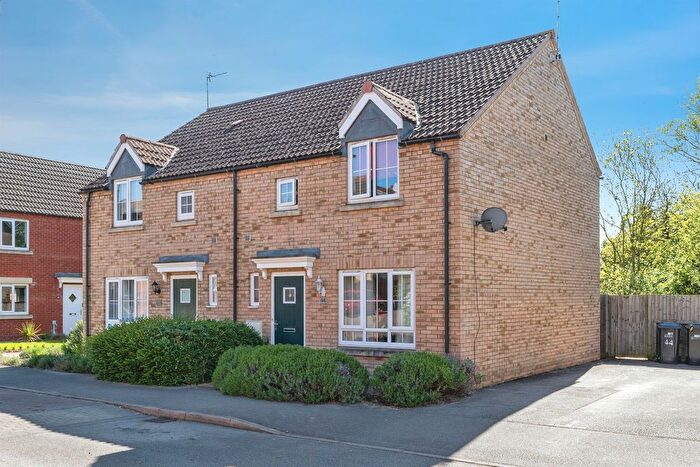 3 Bedroom Semi-Detached House For Sale In Allen Road, Ely, CB7