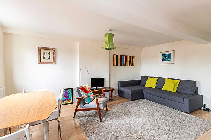 1 Bedroom Flat To Rent In Edgware Road, London, W2