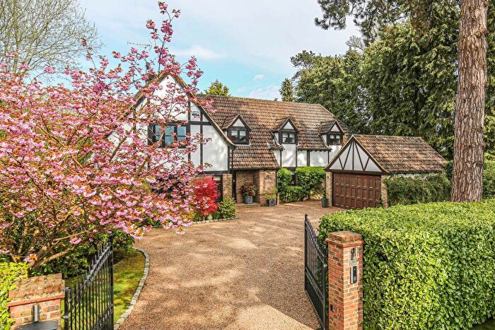 5 Bedroom Detached House For Sale In Homefield Road, Warlingham, Surrey, CR6