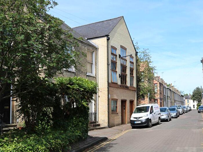 2 Bedroom Apartment To Rent In John Street, The Old Stables John Street, CB1