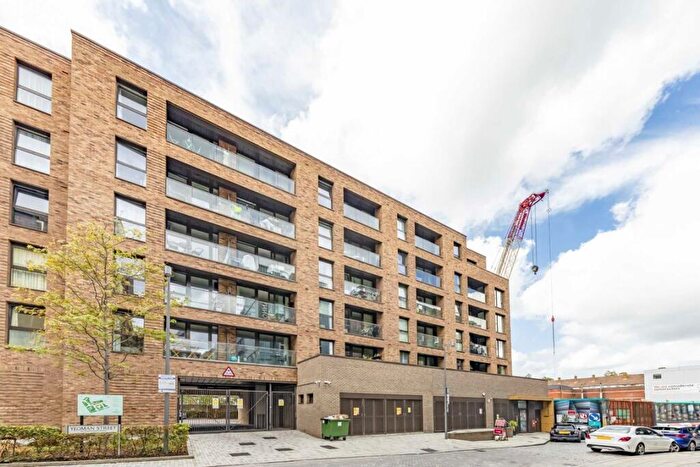 1 Bedroom Flat To Rent In Yeoman Street, London, SE8