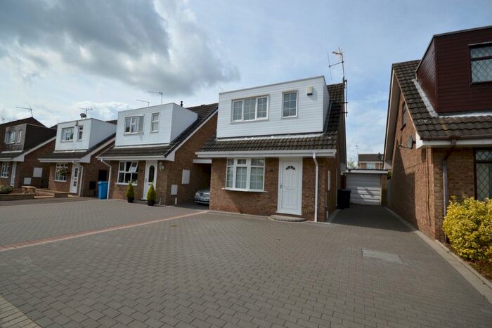 3 Bedroom Detached House To Rent In Mercia Drive, Perton, Wolverhampton, WV6