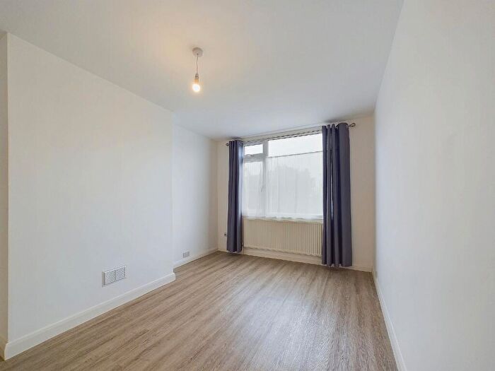 3 Bedroom Semi-Detached House To Rent In Annandale Road, Sidcup, Kent, DA15