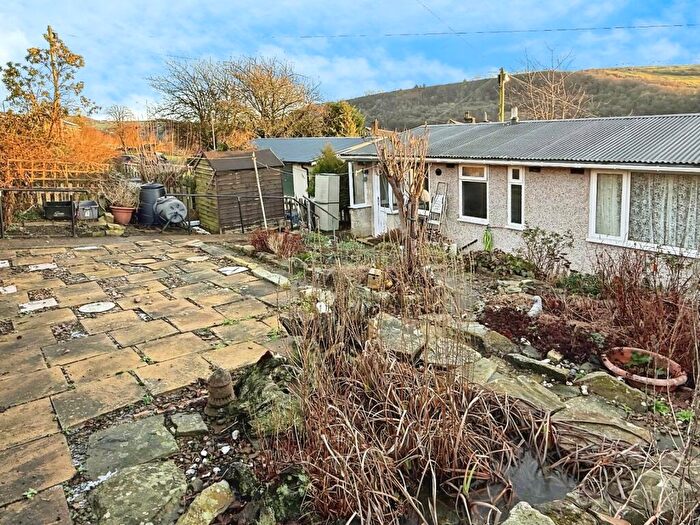 2 Bedroom Bungalow For Sale In Royd View, Mytholmroyd, Hebden Bridge, HX7