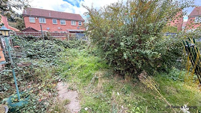 3 Bedroom End Of Terrace House For Sale In Kingsmead, Cheshunt, EN8