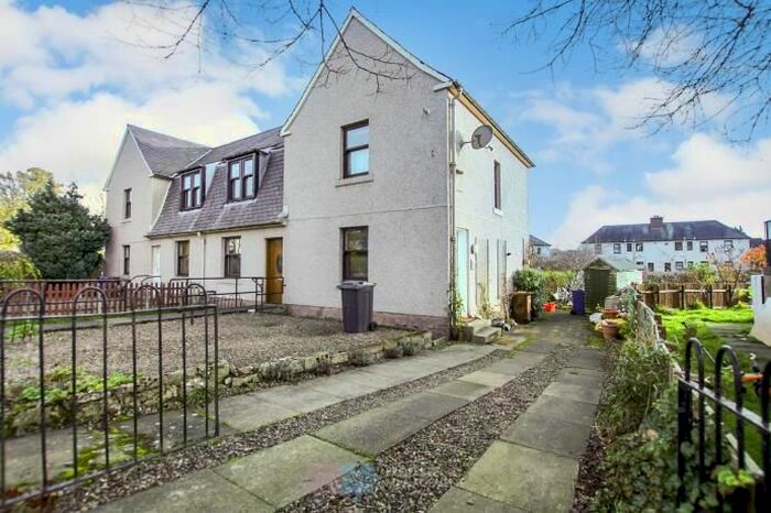 3 Bedroom Flat To Rent In 41 Carlops Avenue, Penicuik EH26