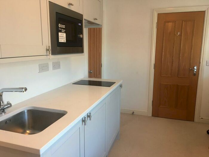 1 Bedroom Flat To Rent In Bernardines Way, Buckingham, MK18
