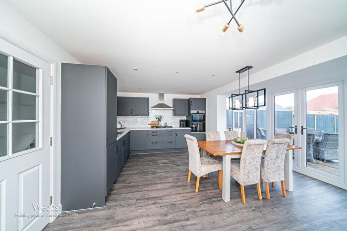 4 Bedroom Detached House For Sale In Tomkinson Heights, Hednesford, Cannock, WS12