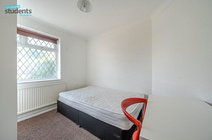 1 Bedroom Semi-Detached House To Rent In The Avenue, Brighton, BN2
