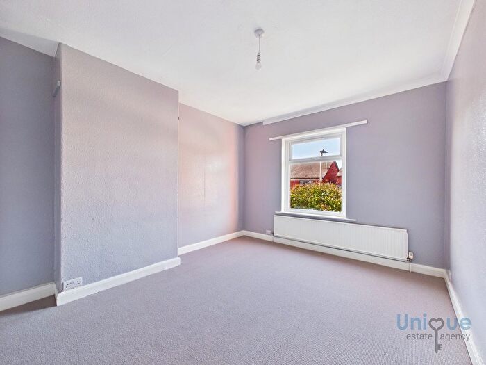 4 Bedroom Semi-Detached House For Sale In St. Albans Road, Lytham St. Annes, FY8