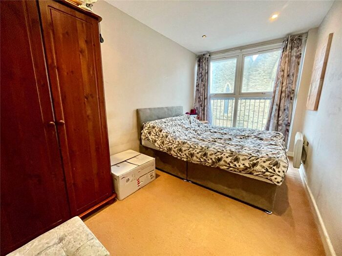 2 Bedroom Flat For Sale In Grimshaw Place, Preston, Lancashire, PR1