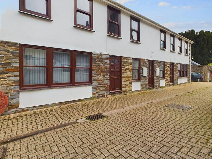 1 Bedroom Flat For Sale In Tillie Street, Callington, PL17