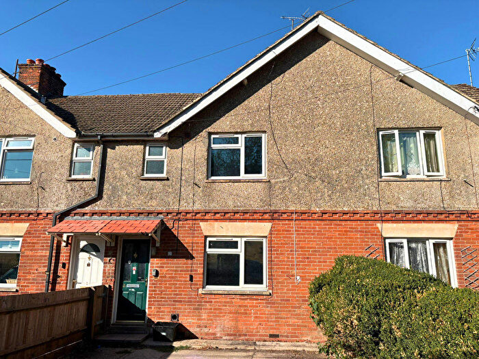3 Bedroom Terraced House For Sale In Lynchets View, Upper Lambourn, RG17
