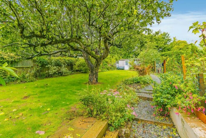 3 Bedroom Bungalow For Sale In Old Lane, Tatsfield, Westerham, TN16