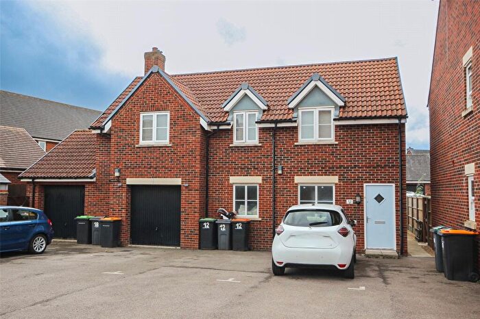 2 Bedroom Detached House To Rent In Avocet Road, Wixams, Bedford, Bedfordshire, MK42
