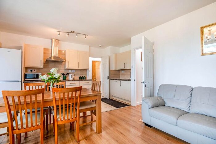 5 Bedroom Flat To Rent In Albany Street, Regents Park, London, NW1