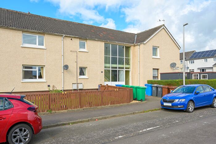 2 Bedroom Flat For Sale In Forker Avenue, Rosyth, KY11