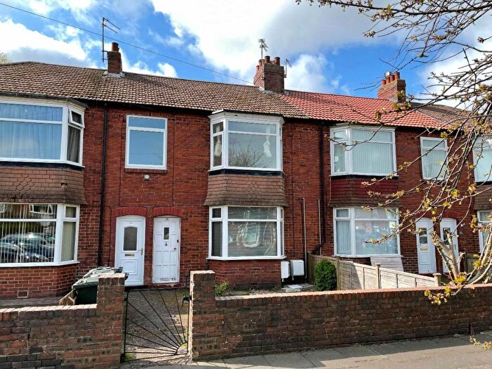 3 Bedroom Flat To Rent In Brooklands Terrace, New York, North Shields, NE29