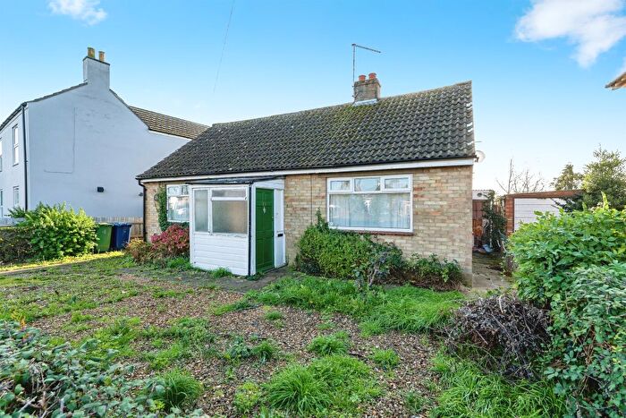 2 Bedroom Detached House For Sale In Knights End Road, March, PE15