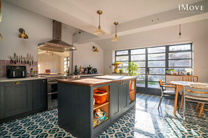 3 Bedroom Terraced House To Rent In Somerville Road, London, SE20