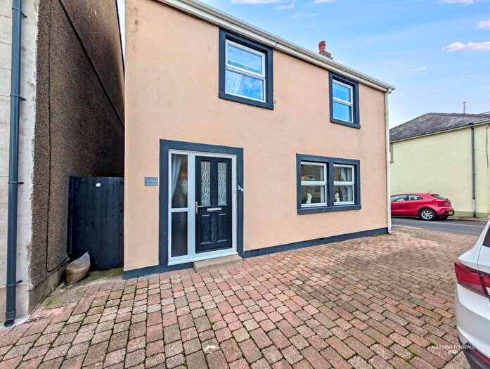 3 Bedroom Detached House For Sale In King Street, Maryport, CA15
