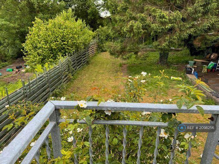 2 Bedroom Flat To Rent In Bridge Street, Newcastle Emlyn, SA38