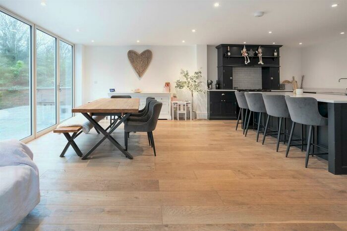 4 Bedroom Detached House For Sale In Hall Lane, Walton, Lutterworth, LE17