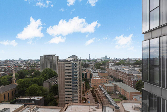 2 Bedroom Apartment To Rent In City Road, London, EC1V