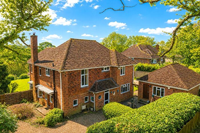 4 Bedroom Detached House For Sale In Longdown Road, Lower Bourne, Farnham, Surrey, GU10