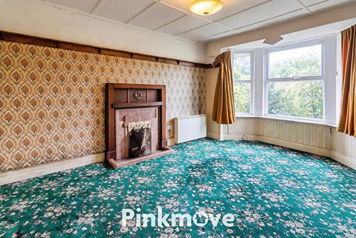 2 Bedroom Detached Bungalow For Sale In Hospital Road, Pontnewynydd, Pontypool, NP4