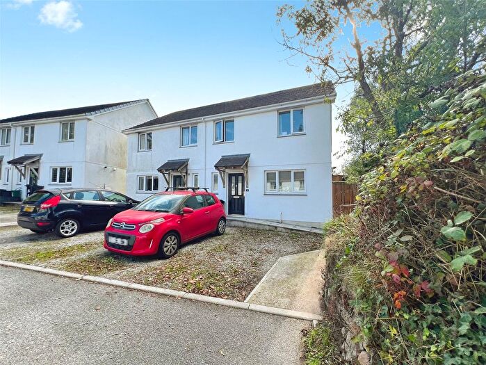 3 Bedroom Semi Detached House For Sale In Park An Skol, Redruth, Cornwall, TR15