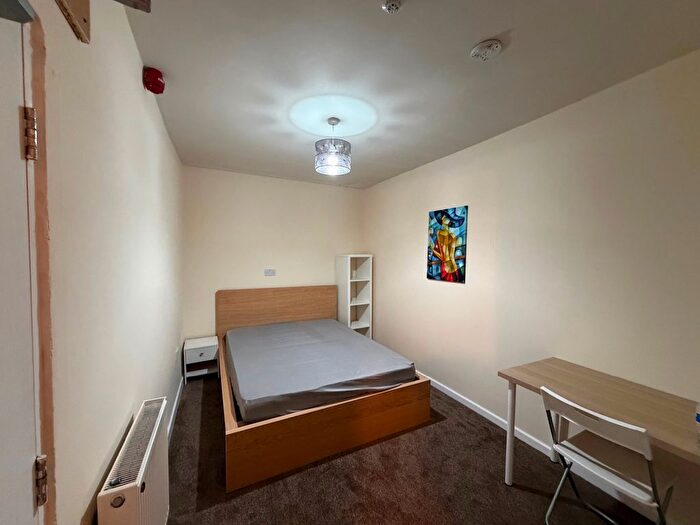 1 Bedroom Studio To Rent In Weaste Lane, Salford, M5