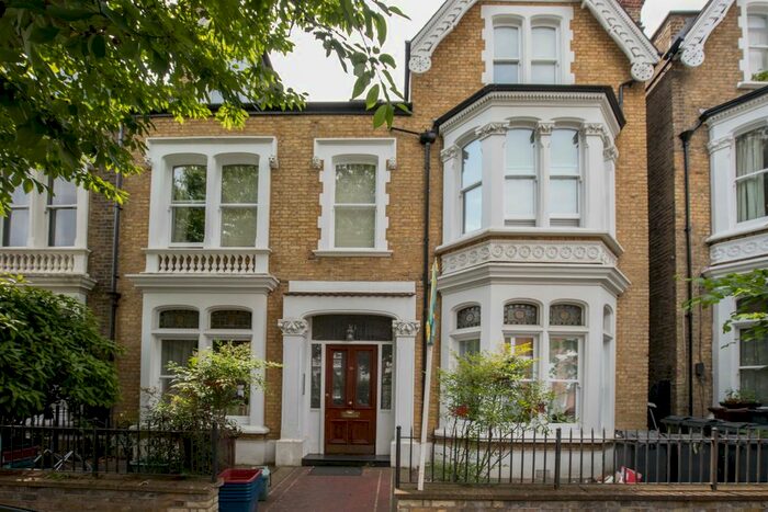 1 Bedroom Studio To Rent In Walpole Gardens, London, W4