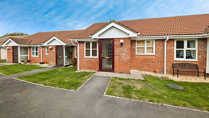 2 Bedroom Bungalow For Sale In Batten Court, Chipping Sodbury, Bristol, BS37