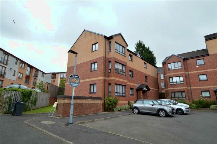 2 Bedroom Apartment To Rent In Kemp Court, Hamilton, ML3