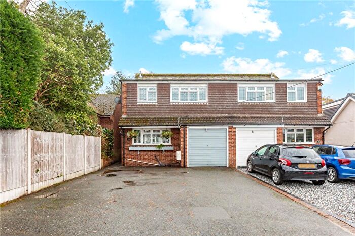 4 Bedroom Semi-Detached House For Sale In Fairfield Rise, Billericay, Essex, CM12