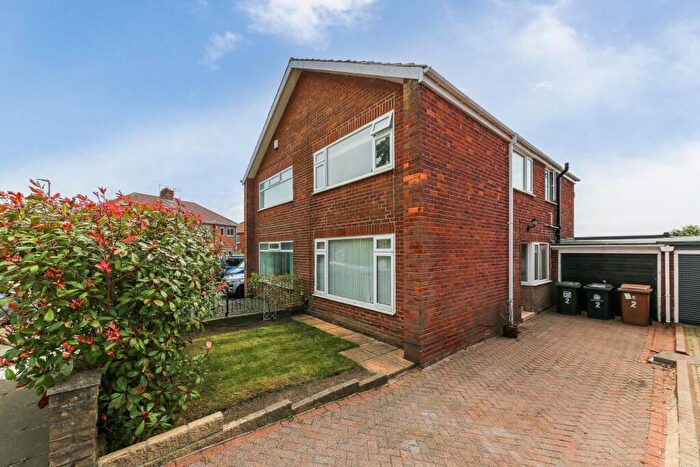 3 Bedroom Detached House To Rent In Earlington Court, Forest Hall, NE12