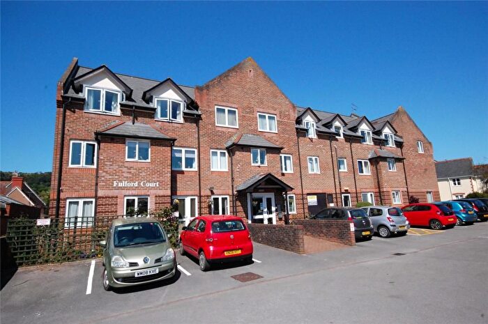 2 Bedroom Flat For Sale In Fulford Court, Minehead, TA24
