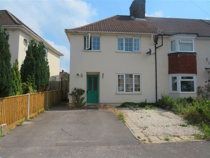 3 Bedroom House To Rent In Treeside Road, Southampton, SO15