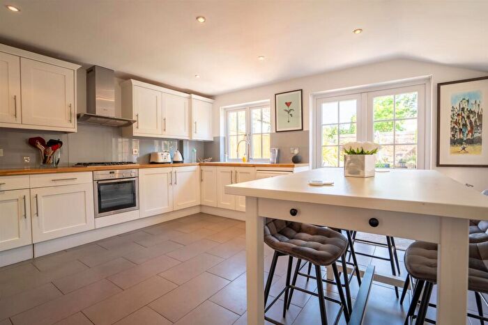 3 Bedroom Terraced House For Sale In Cleaveland Road, Surbiton, KT6