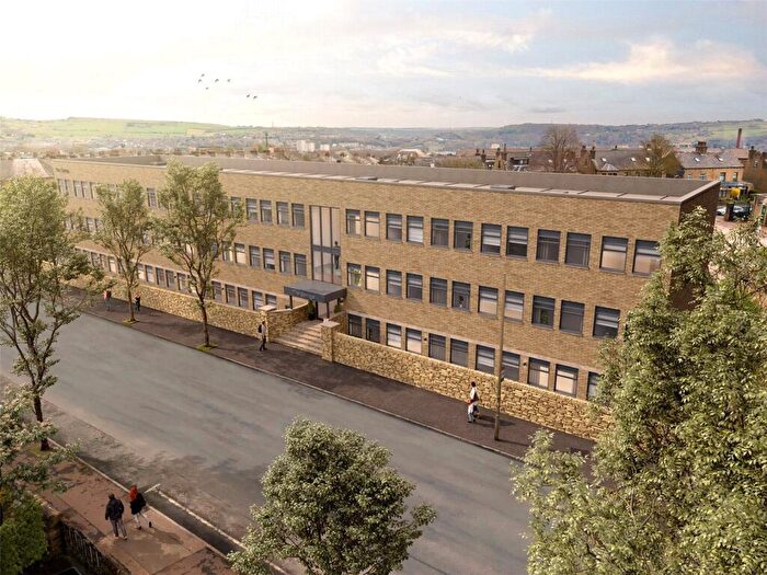 1 Bedroom Apartment To Rent In Spring Hall Lane, Halifax, Calderdale, HX1