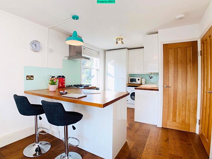 1 Bedroom Flat To Rent In Somers Close, London, NW1