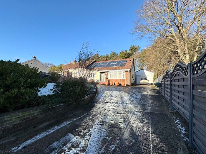 4 Bedroom Semi-Detached Bungalow For Sale In Acre Rigg Road, Peterlee, County Durham, SR8