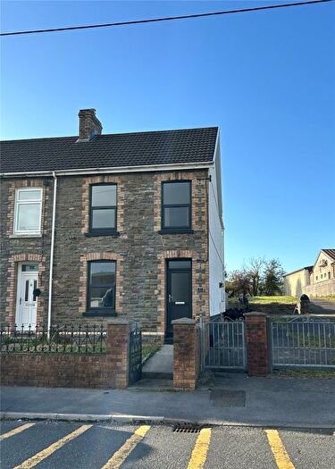 3 Bedroom End Terrace House For Sale In Myrtle Hill, Ponthenry, Llanelli, Carmarthenshire, SA15