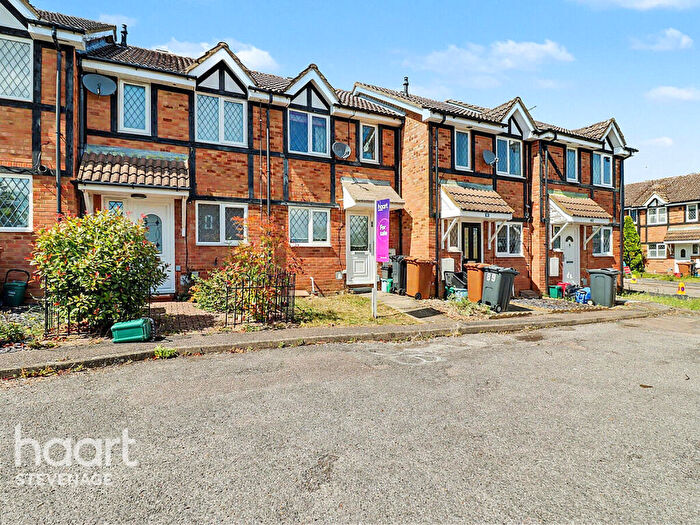 2 Bedroom Terraced House For Sale In Shearwater Close, Stevenage, SG2