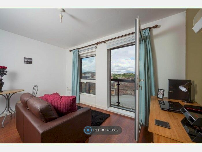 1 Bedroom Flat To Rent In Apartments, Sheffield, S3