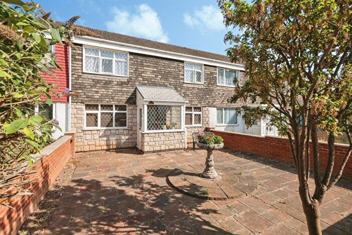 3 Bedroom Terraced House For Sale In Oxpiece Drive, Birmingham, B36