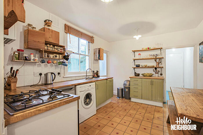 2 Bedroom Apartment To Rent In Kemerton Road, London, SE5