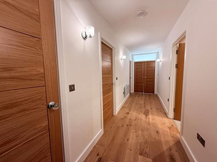 2 Bedroom Apartment To Rent In Electra House, Cardiff Bay, CF10